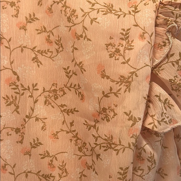 NWT Indulge Pink Puff Sleeve Ruffled Blouse - Picture 4 of 4